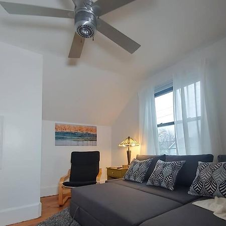 Historic W/Deck, King Bed & Air By Lake Michigan Manistee Exteriör bild
